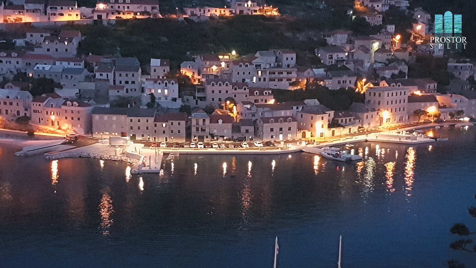Prostor-Split, Pučišća, Brač