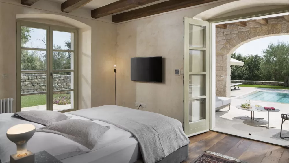 Vila Dvor, Istra