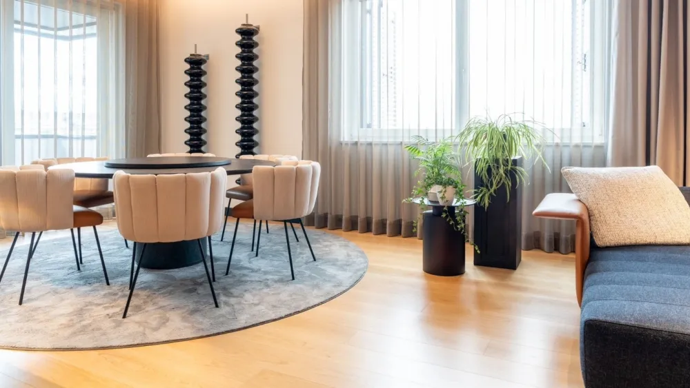 parket hrast natur u interijeru