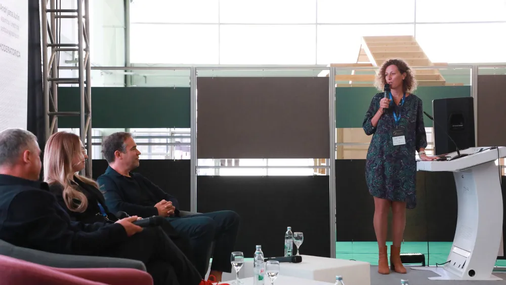 Panel "Arhitektura kao kapital – estetika koja vraća uloženo", Ambienta