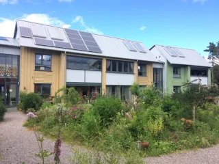 Stambena zadruga Findhorn, Škotska
