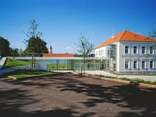 Spomen škola Veliko Trgovišće