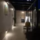 Stakleni prolaz u kući
